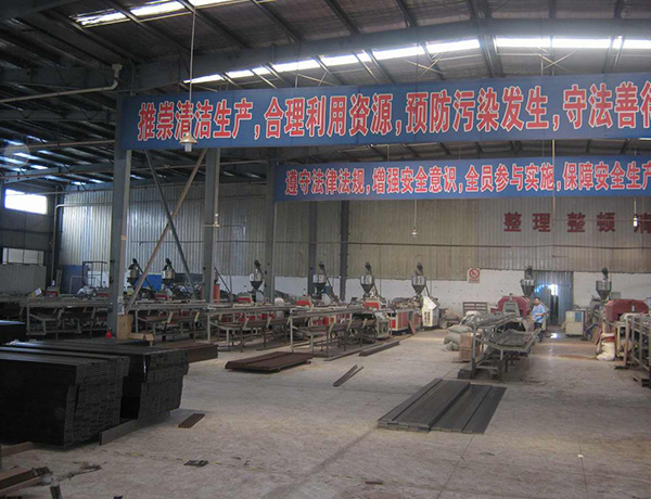 Extrusion-Lines-Picture01