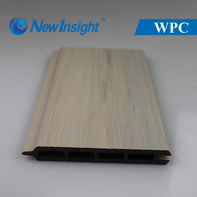 WPC Fencing vs Wood Fencing Comparison