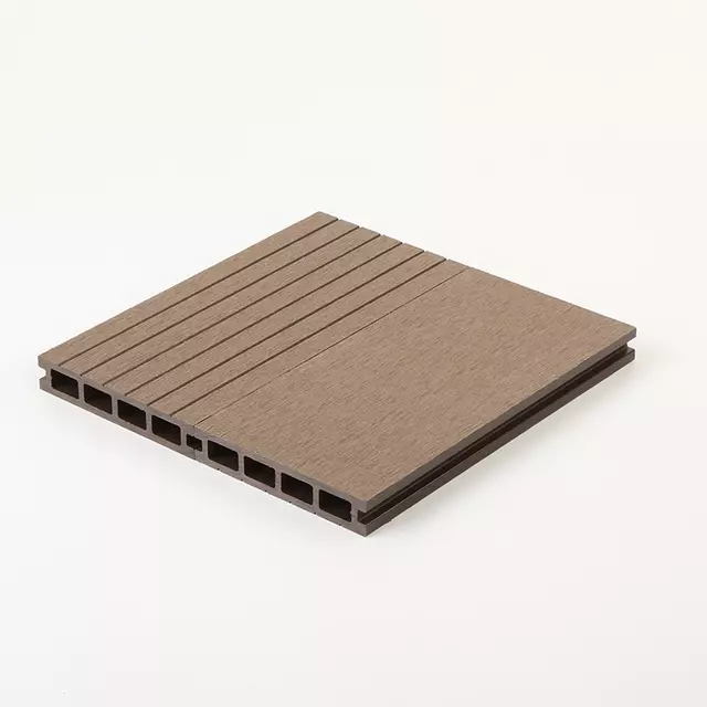 Reversible Grooved WPC Decking Balcony Commercial Terrace